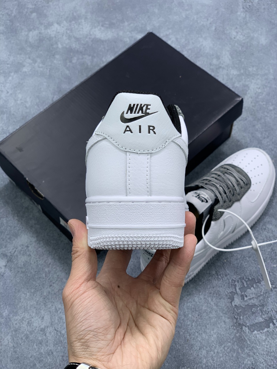 220 Nike Air Force 1 '07 LV8 ”大理石纹” CK4363-100