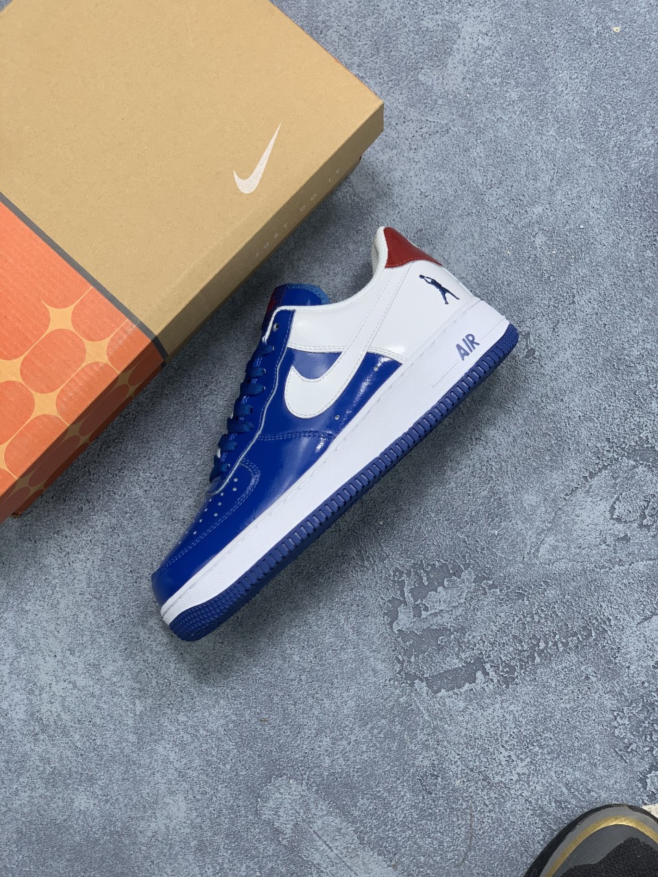 220 Nike Air Force 1 LoW Rasheed Blue Jay ”怒吼天尊” 空军一号低帮306347-411