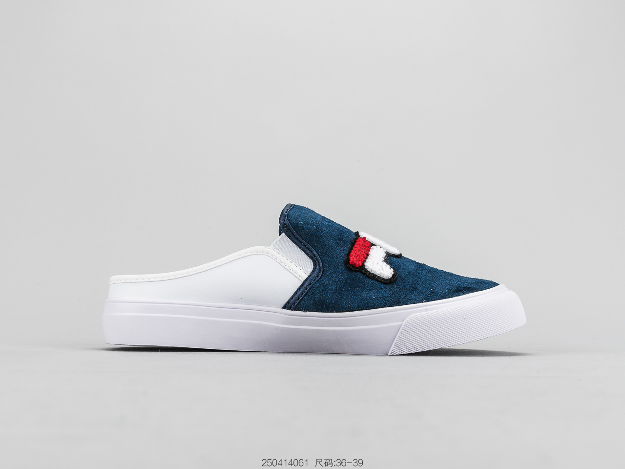 90 斐乐 FILA Classis Kicks Mule 皮面半拖 拖鞋 一脚蹬板鞋