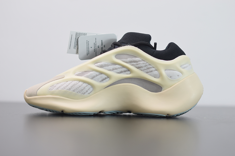 D05X6 纯原版本阿迪达斯Adidas Yeezy 700 V3 “Azael”低帮复古休闲运动穿搭慢跑鞋“骨架夜光”货号:FW4980