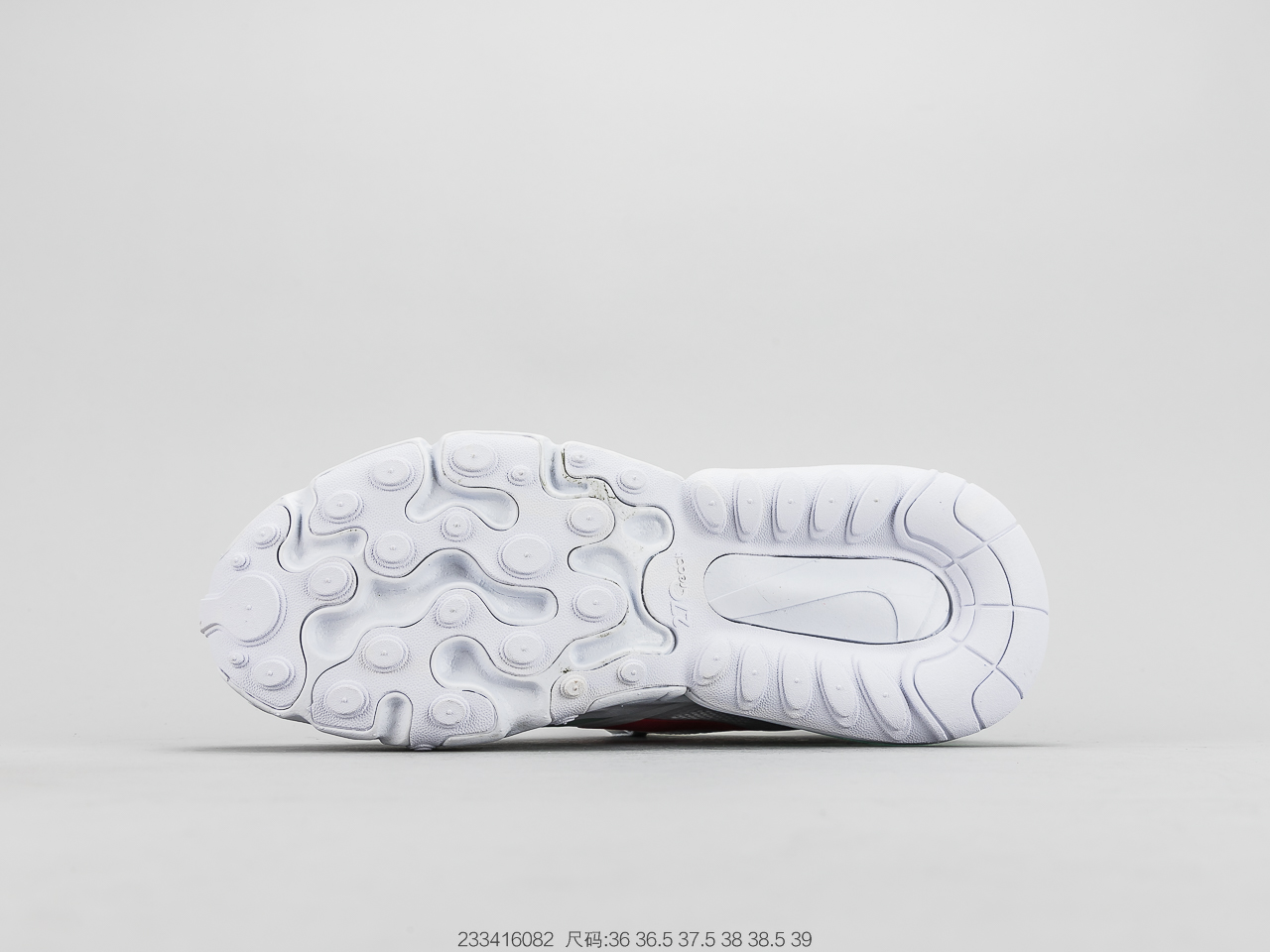 150 耐克Air Max 270 React Bauhaus学派对于非对称是平衡美感的研究