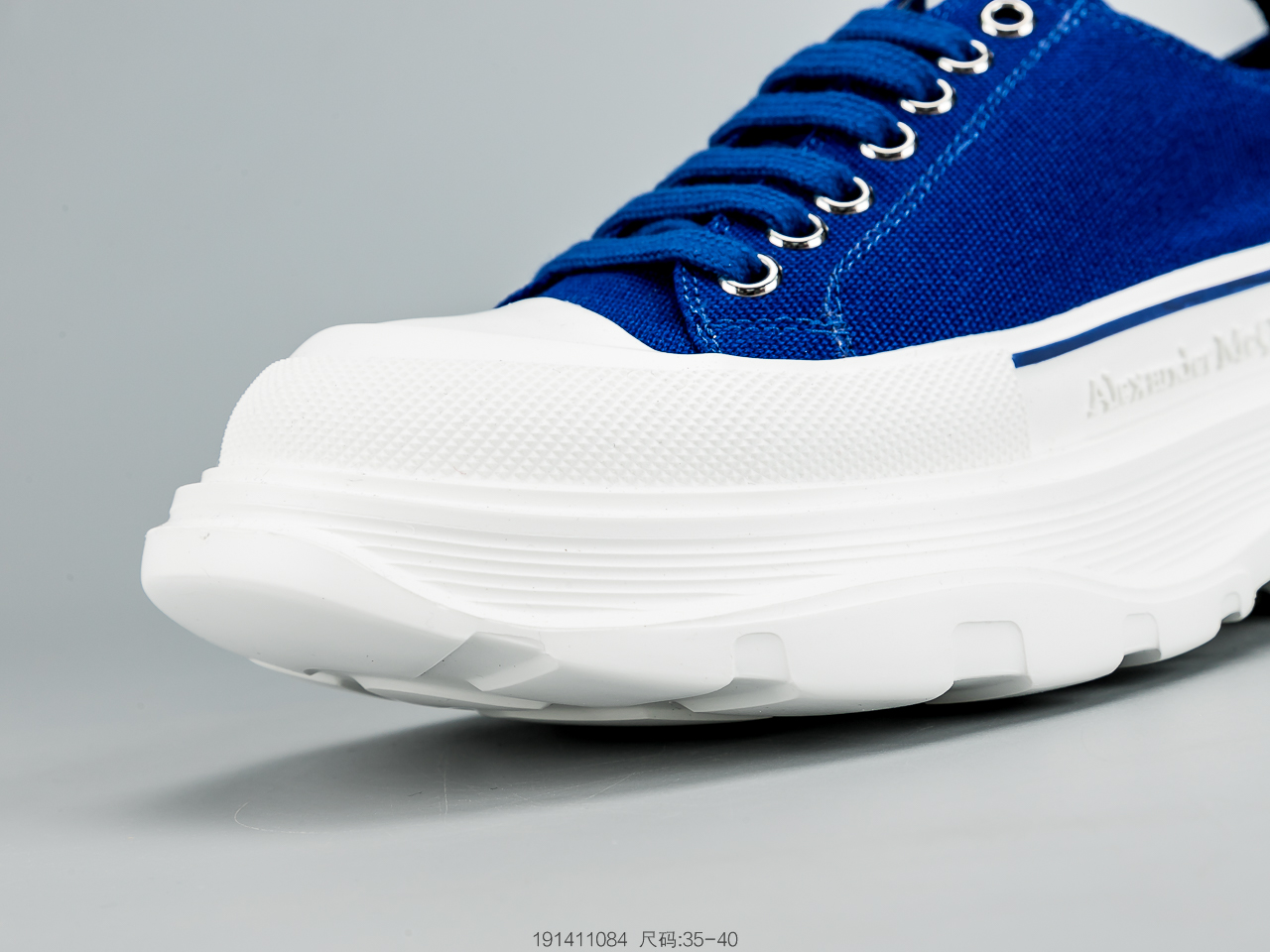 260 麦昆Alexander McQueen 2020春夏新款 麦昆 全白 亚历山大系带增高显瘦显腿长帆布鞋