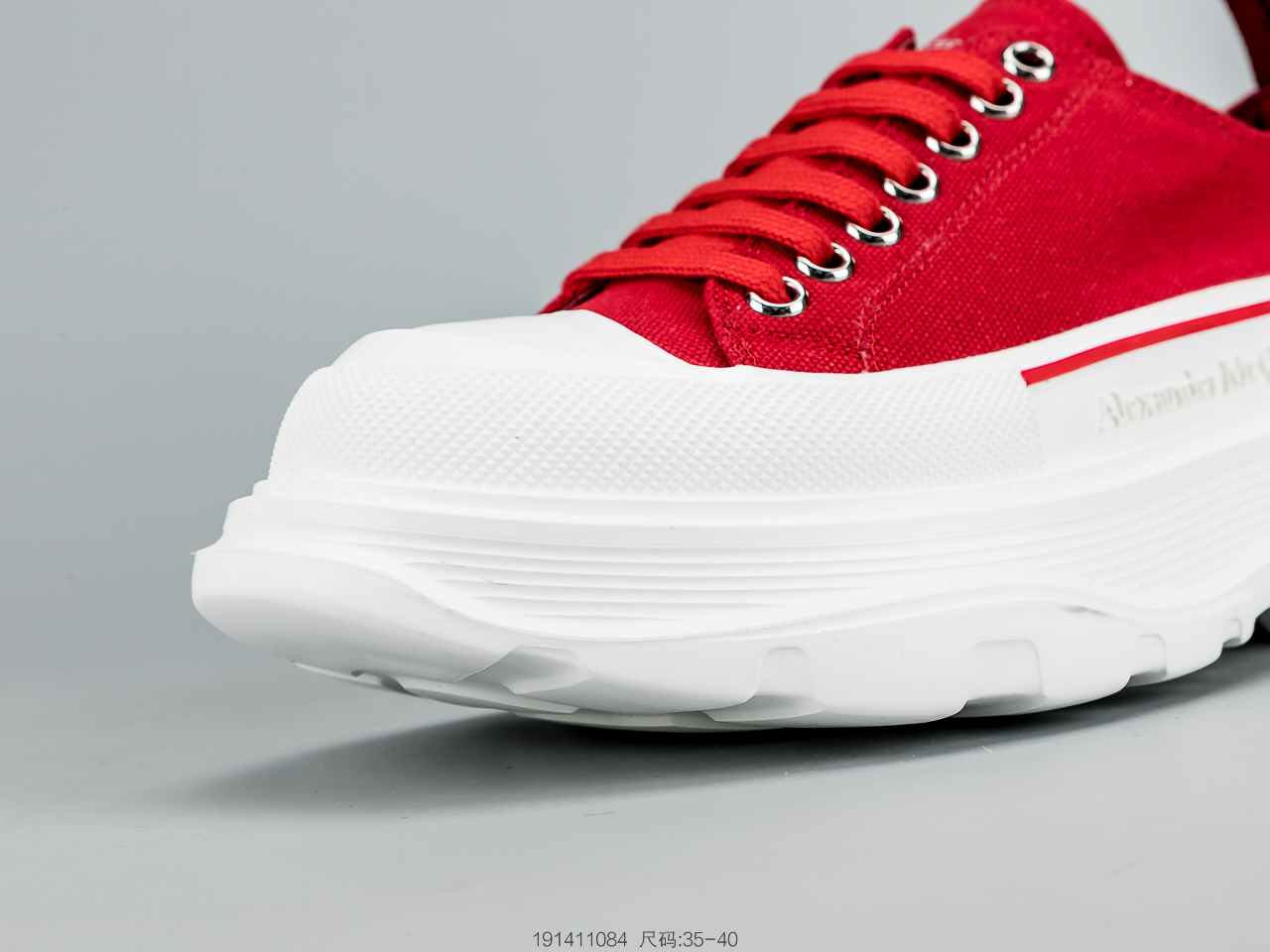 260 麦昆Alexander McQueen 2020春夏新款 麦昆 全白 亚历山大系带增高显瘦显腿长帆布鞋