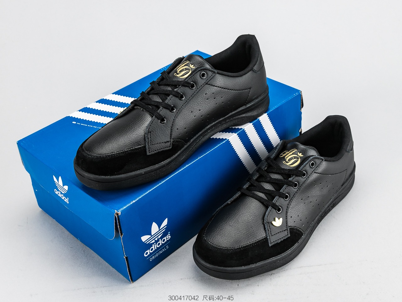 130 阿迪达斯Adidas Tubular Invader Strap 三叶草板鞋