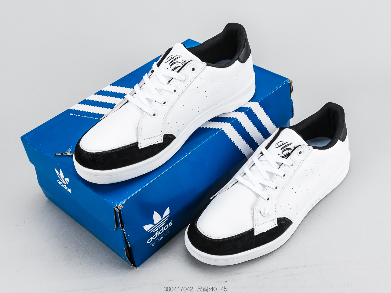 130 阿迪达斯Adidas Tubular Invader Strap 三叶草板鞋