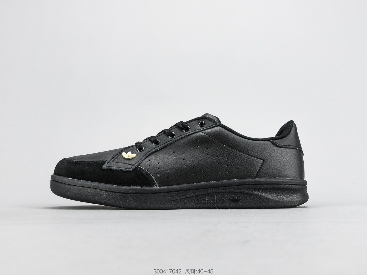 130 阿迪达斯Adidas Tubular Invader Strap 三叶草板鞋