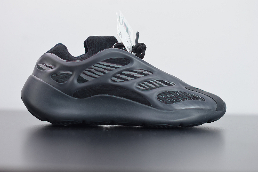 D05X6 纯原版本Adidas 阿迪达斯 Yeezy 700V3 " Azael" 侃爷椰子夜光鞋面异型复古老爹鞋 H67799