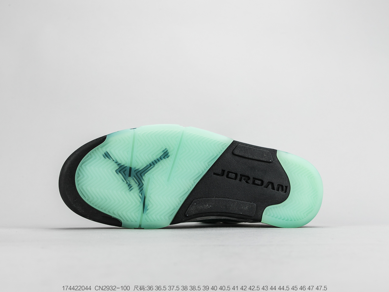 240 耐克 Nike Air Jordan 5xOFF White“梵蒂冈 AJ5时尚休闲运动篮球鞋  CN2932-100