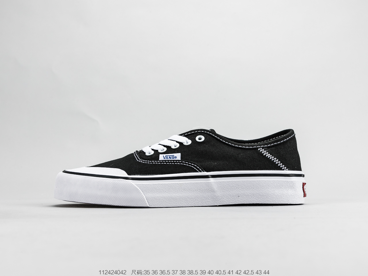 130 小红书推荐榜第一名 神仙百搭配色 Vans范斯 运动休闲系列 Vans Vault高端支线低帮男女黑色