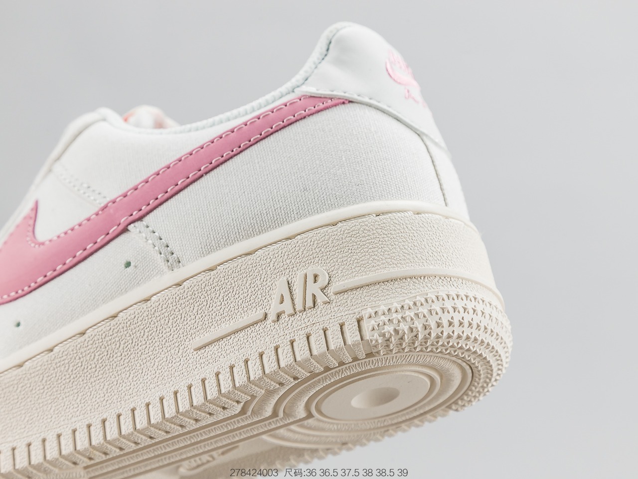 160 耐克Nike Air Force 1 '07 空军一号低帮运动休闲板鞋  315122-105