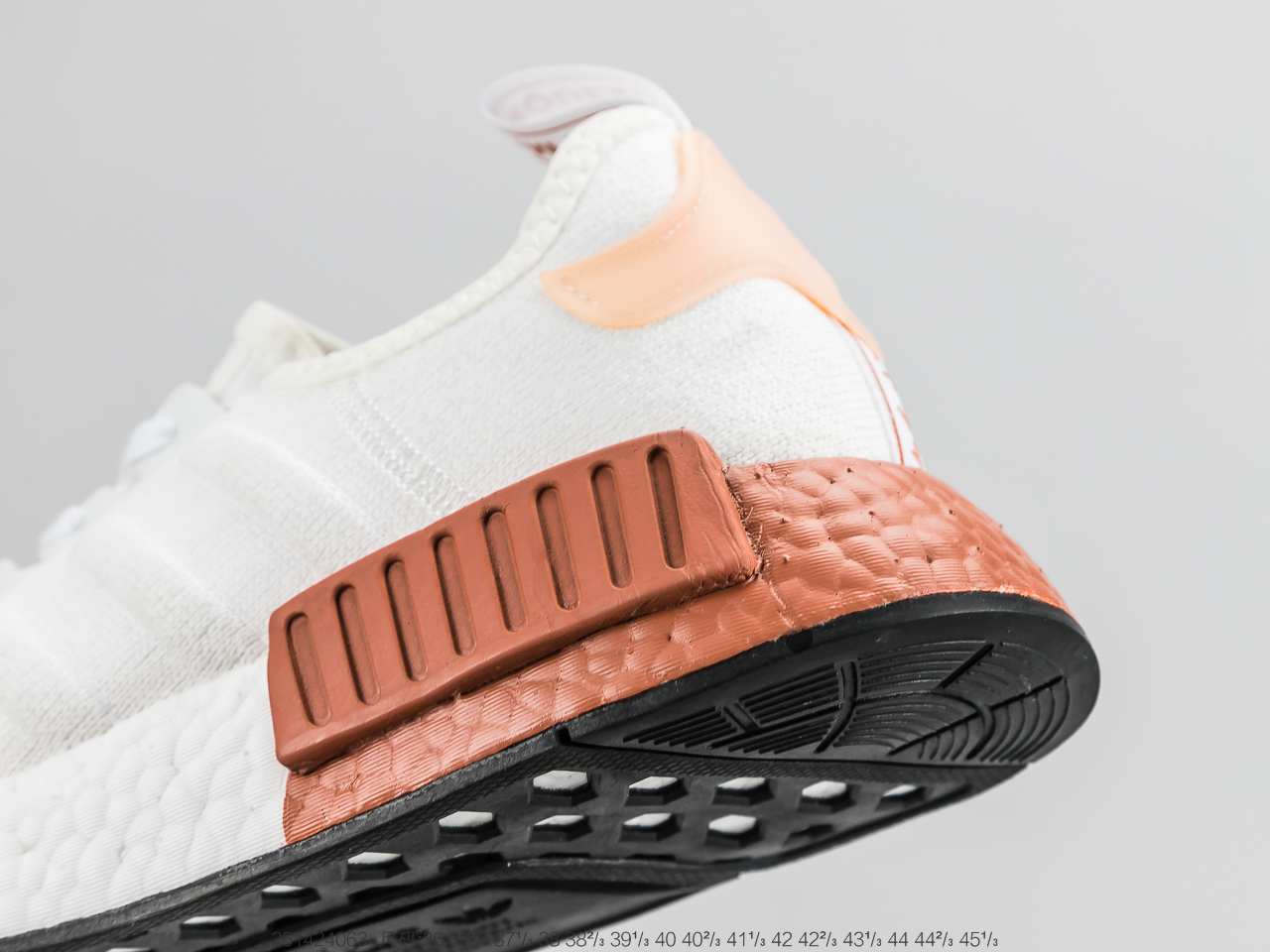 190公司级真爆 阿迪达斯Adidas NMD R-1 街头风经典百搭跑步鞋