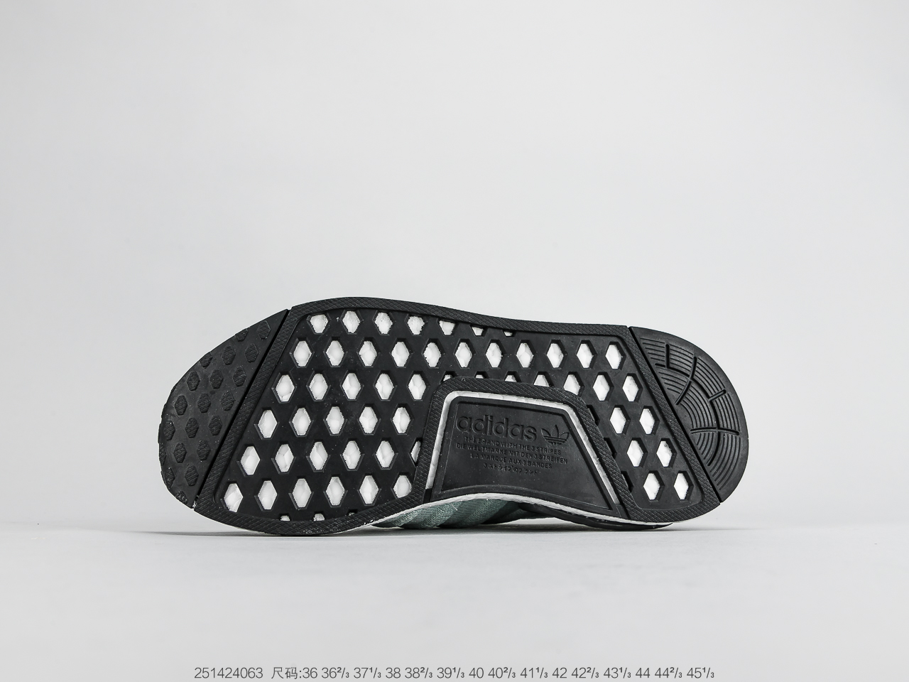 190公司级真爆 阿迪达斯Adidas NMD R-1 街头风经典百搭跑步鞋