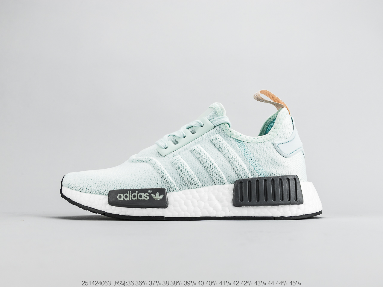 190公司级真爆 阿迪达斯Adidas NMD R-1 街头风经典百搭跑步鞋