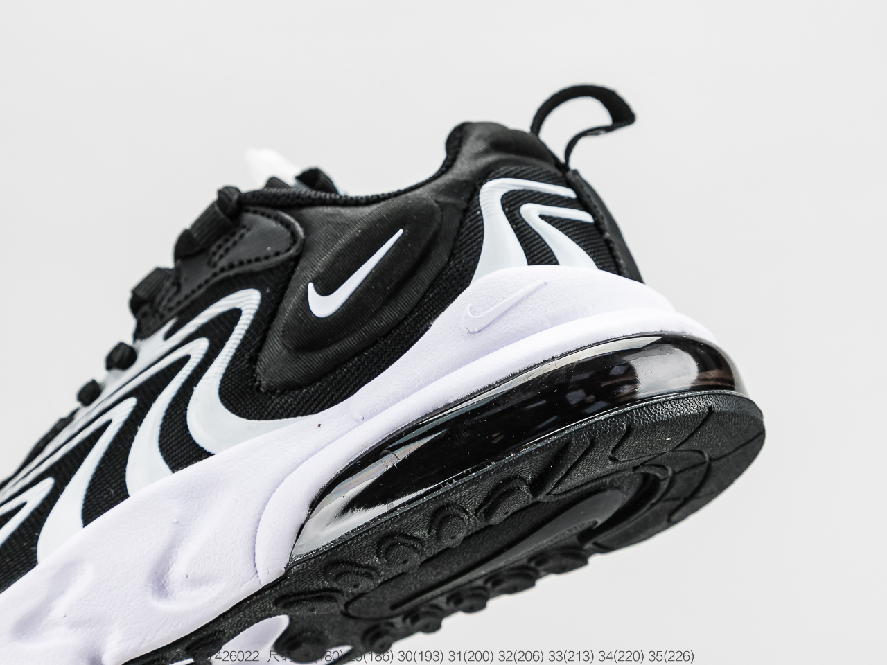 120童鞋 耐克Nike Air Max 270 React 气垫慢跑童鞋原盒配置