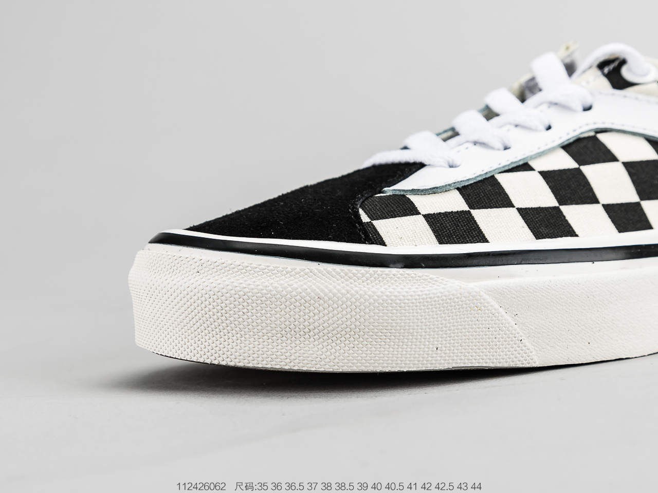 140 吴亦凡同款棋盘格 范斯VANS Checkerboard Bold N经典复古休闲运动硫化百搭“黑白棋盘格子”情侣款滑板鞋