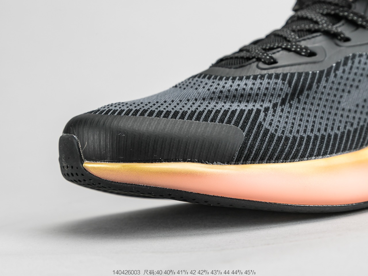 160 阿迪达斯 EG0529 AlphaBounce Beyond m 阿尔法 网面休闲跑步鞋