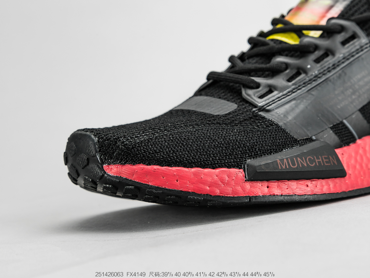 190公司级真爆 阿迪达斯Adidas NMD R-1 街头风经典百搭跑步鞋  FX4149