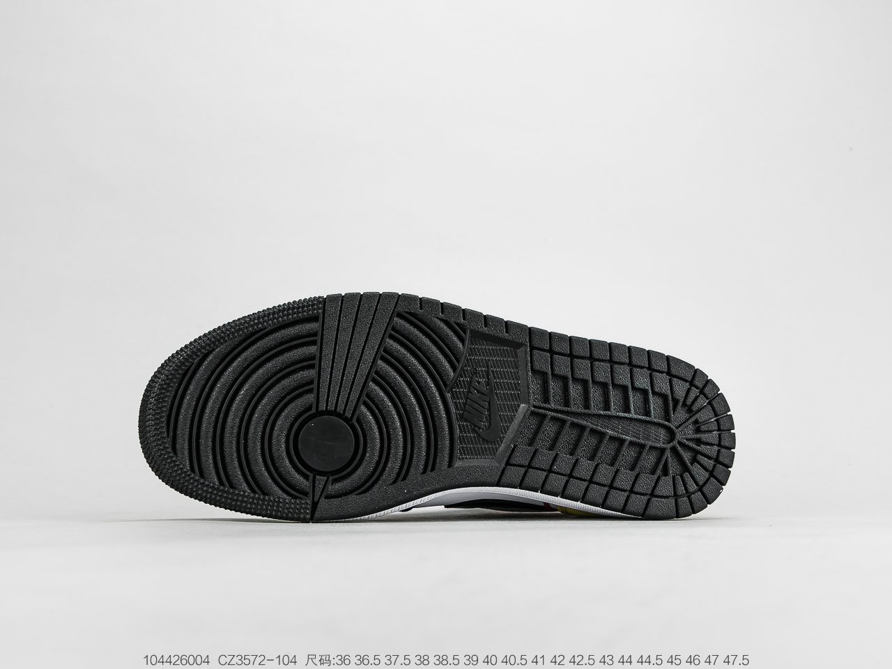 240 乔丹AIR JORDAN 1 LOW SE Lightbulb 灯泡 cz3572-104