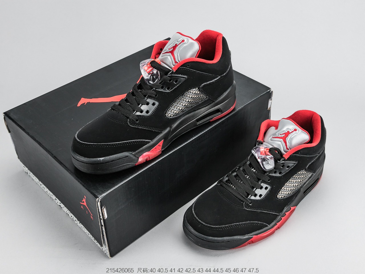 300 乔丹Air Jordan 5 Low “Alternate 90” 黑红配色  819171-001