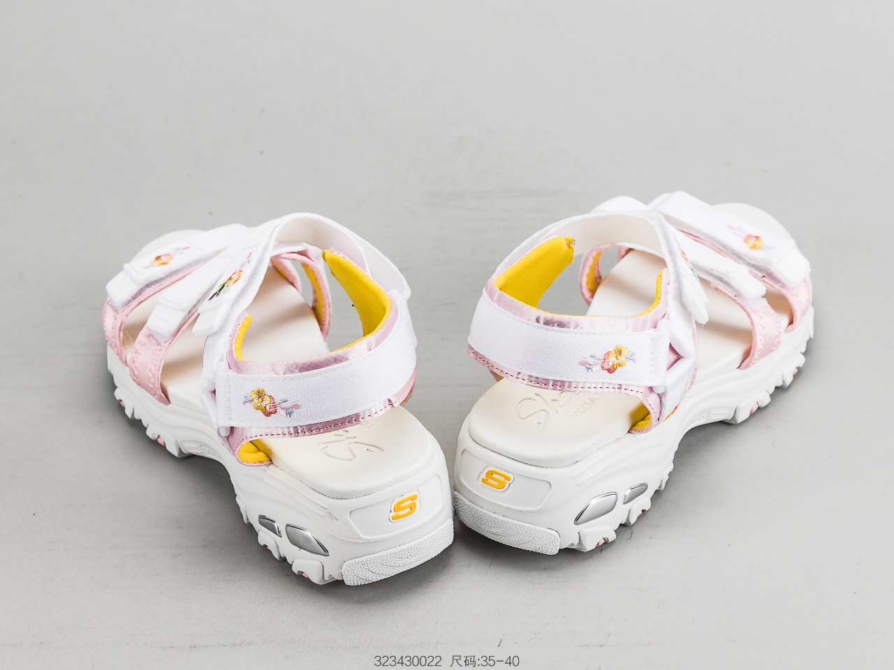 120 SKECHERS斯凯奇 凉鞋女鞋熊猫鞋绣花厚底松糕休闲沙滩鞋
