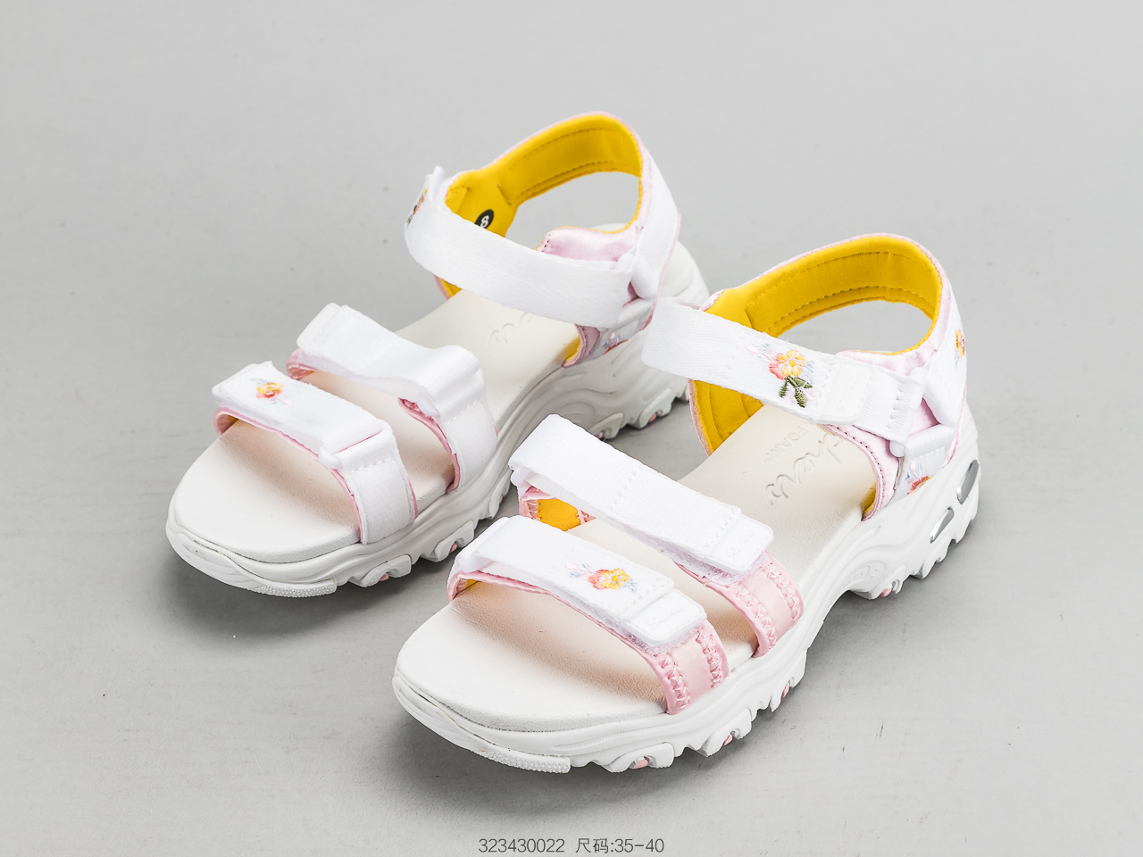 120 SKECHERS斯凯奇 凉鞋女鞋熊猫鞋绣花厚底松糕休闲沙滩鞋