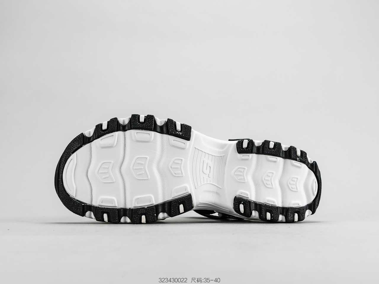 120 SKECHERS斯凯奇 凉鞋女鞋熊猫鞋绣花厚底松糕休闲沙滩鞋