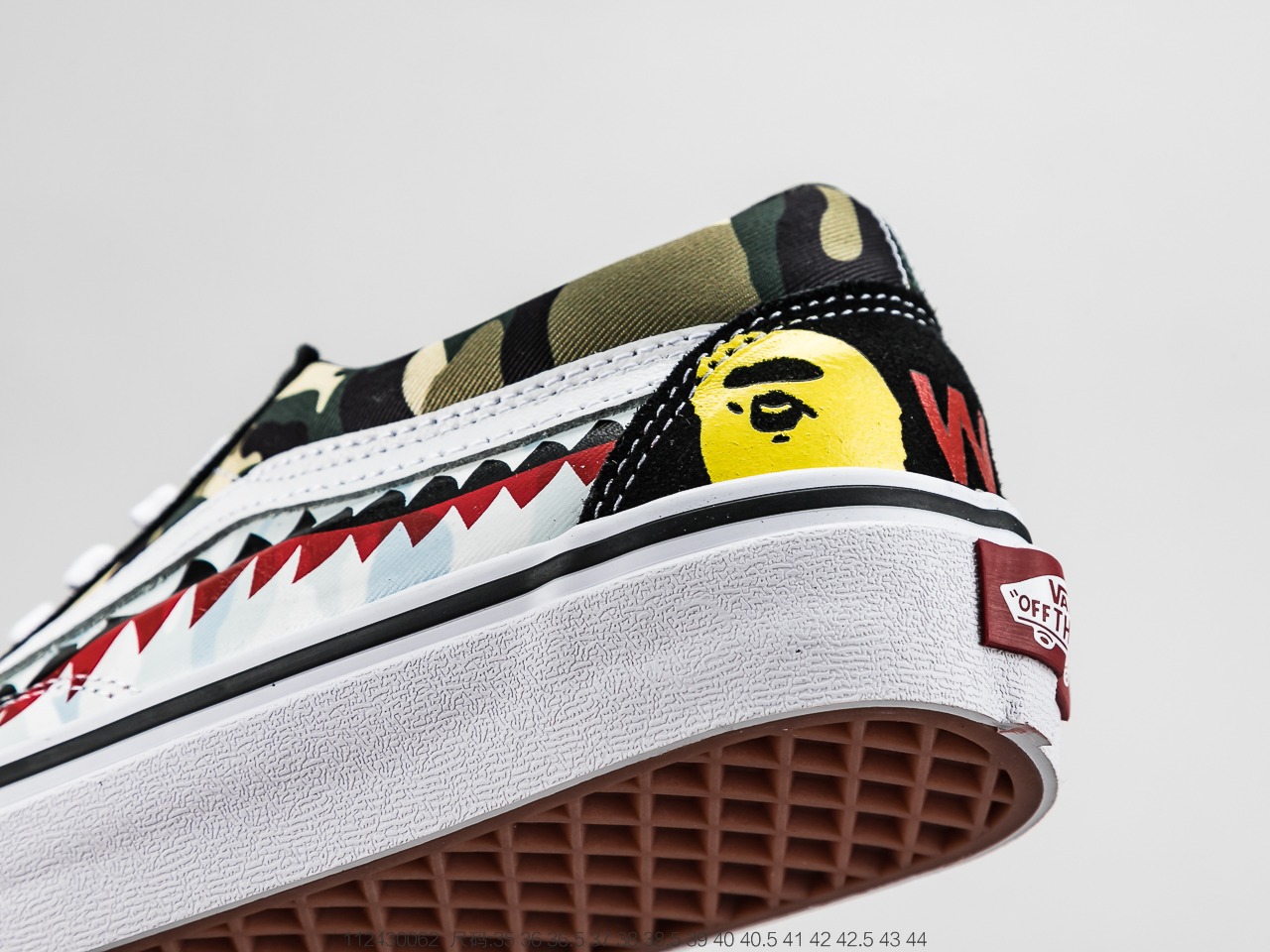 140 经典「BAPE 猿人将军」图样再现 A BATHING APE 2020 春夏最新发布 Bape 鲨鱼与 Vans Old Skool 走到一起