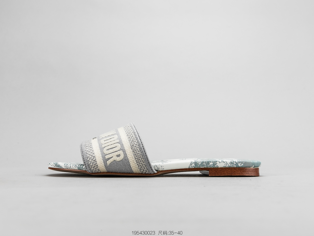 170  拖鞋系列  [Dior字母拖鞋] 迪奥拖鞋 2019早春款 4色可选 国内第一双原版巴黎人