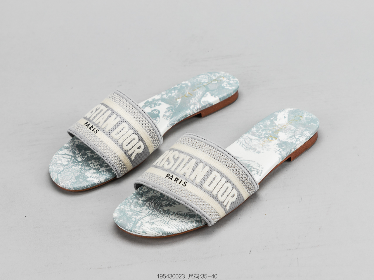 170  拖鞋系列  [Dior字母拖鞋] 迪奥拖鞋 2019早春款 4色可选 国内第一双原版巴黎人