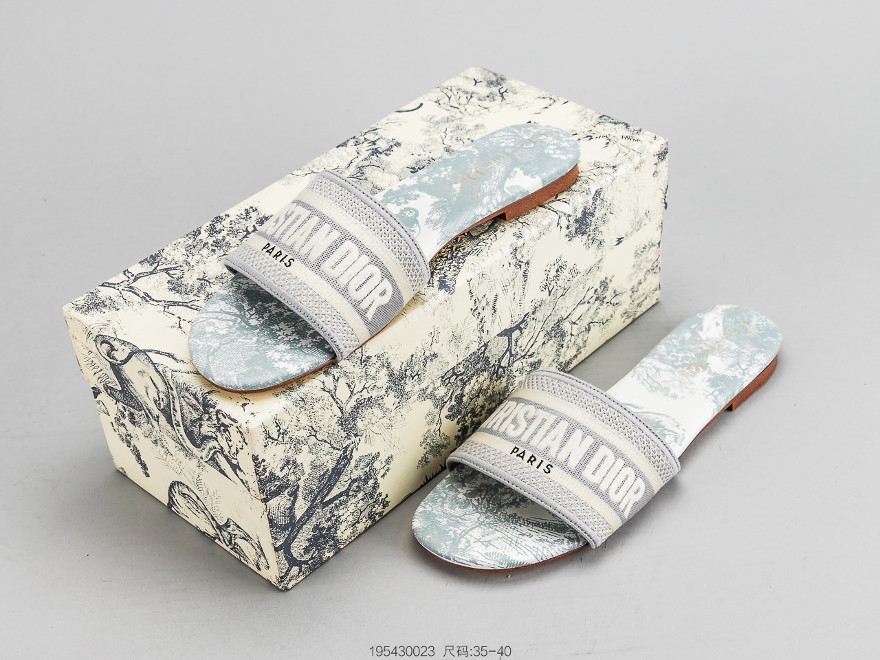 170  拖鞋系列  [Dior字母拖鞋] 迪奥拖鞋 2019早春款 4色可选 国内第一双原版巴黎人