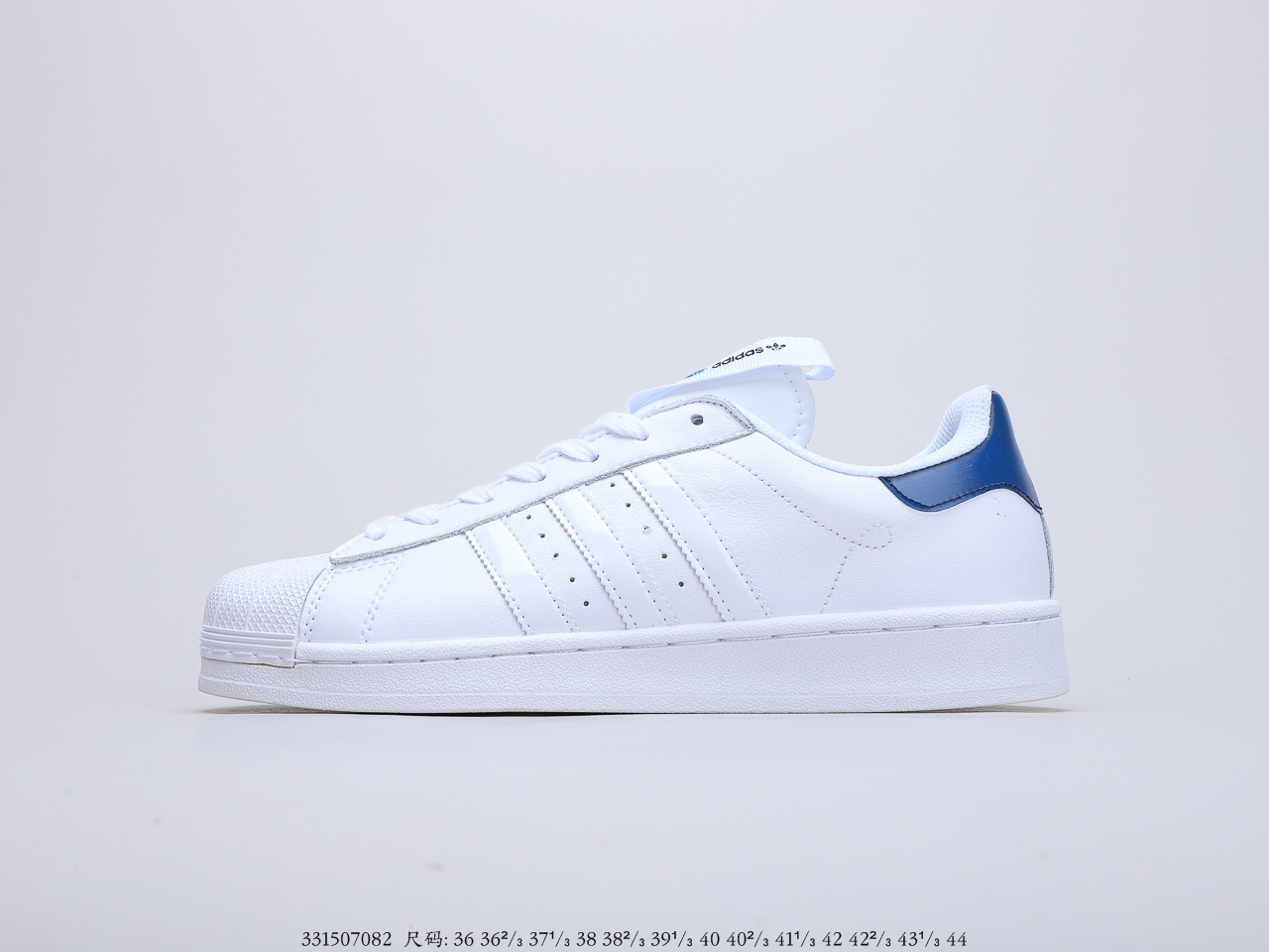 150 Adidas Superstar 三叶草贝壳头 货号：FW2083