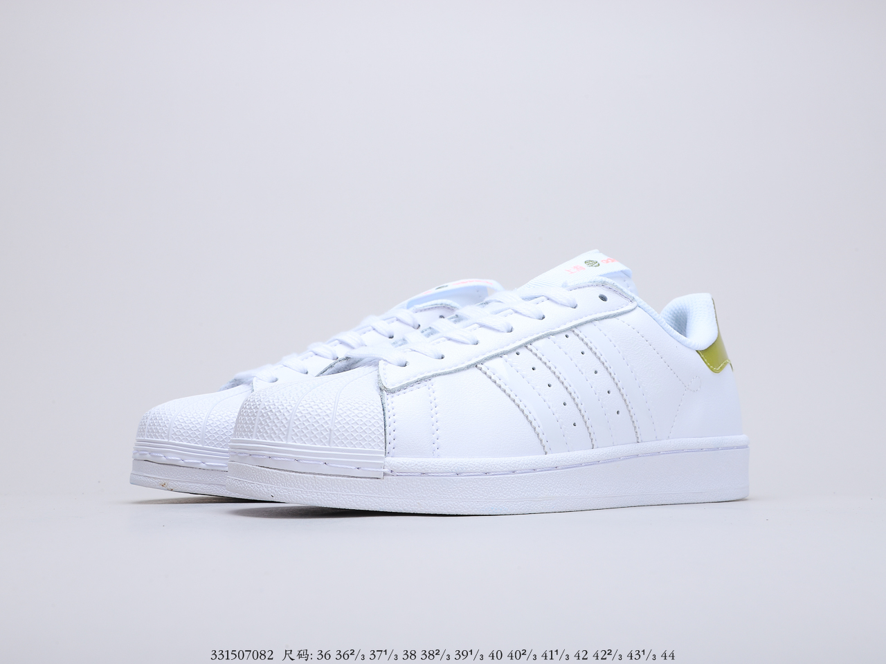 150 阿迪达斯Adidas Superstar 三叶草贝壳头  城市限定  货号：FW2857