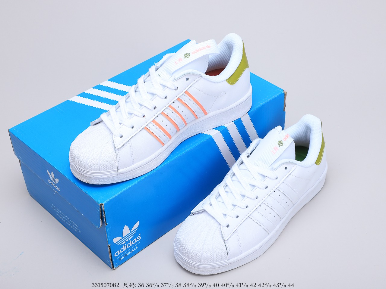 150 阿迪达斯Adidas Superstar 三叶草贝壳头  城市限定  货号：FW2857
