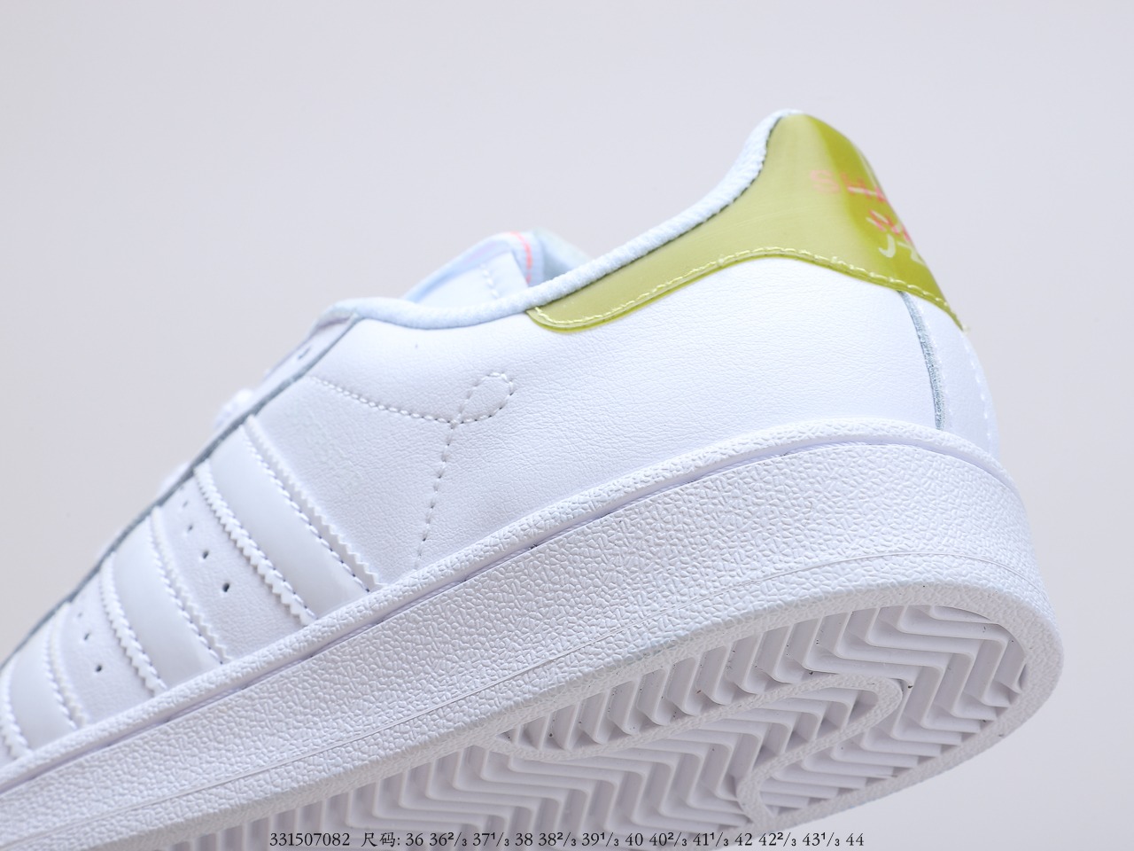 150 阿迪达斯Adidas Superstar 三叶草贝壳头  城市限定  货号：FW2857