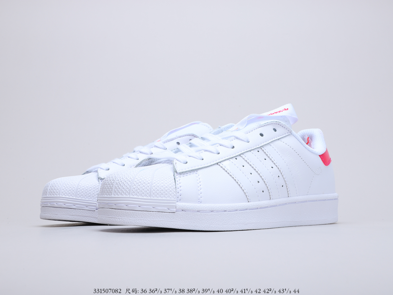 150 阿迪达斯Adidas Superstar 三叶草贝壳头  货号：FW2855