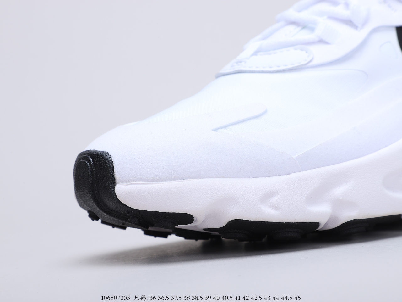 160 耐克NIKE AIR MAX 270 React 半掌气垫跑步鞋 货号：CI3899-101