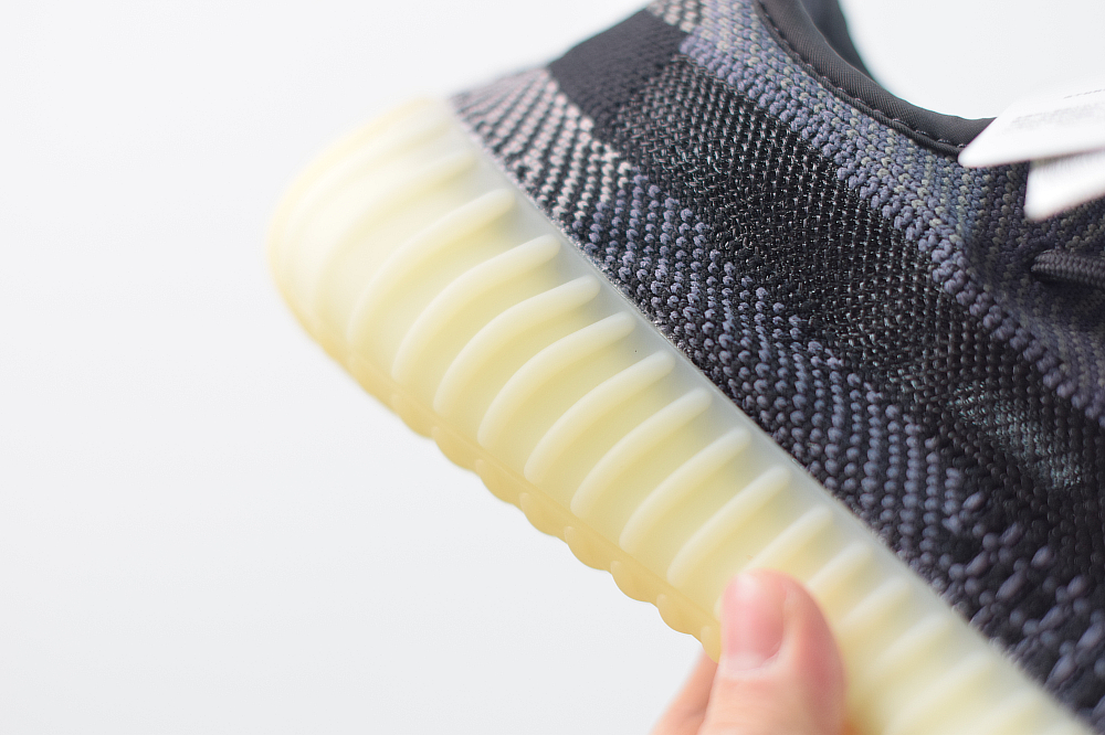 X00Z6 顶级LW YEEZY BOOST 350 V2 奥利奥 百搭轻便爆米花中底休闲运动慢跑鞋 货号FZ5000