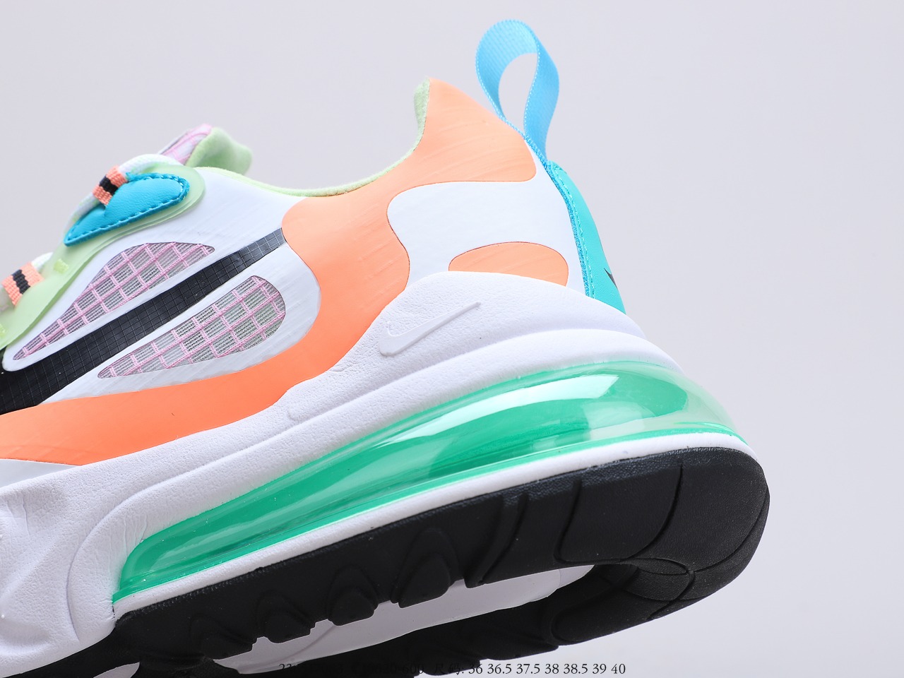200公司级 耐克ike React Air Max 270V2 半气垫步跑鞋 灵感来自度年获奖模型的鞋子 货号CJ0620-600