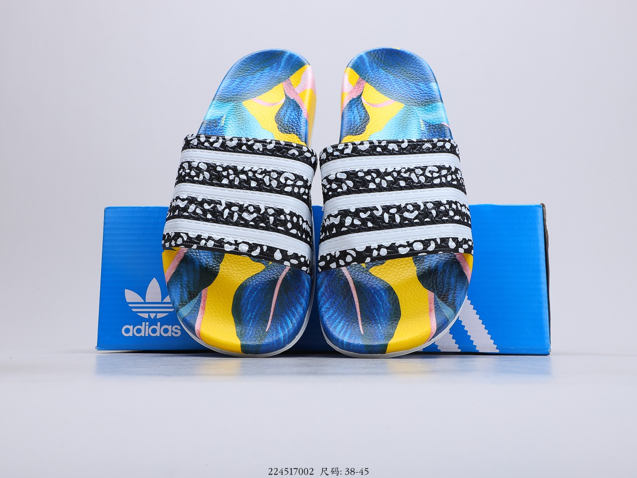 110 阿迪达斯Adidas Original Adilette 条纹系列个性涂鸦拖鞋