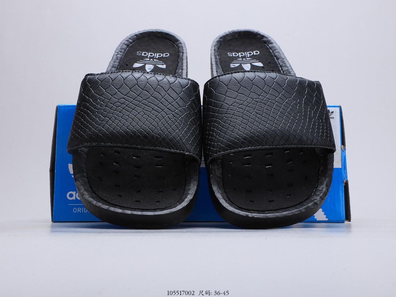 110 阿迪达斯Adidas Original Adilette 条纹系列个性涂鸦拖鞋