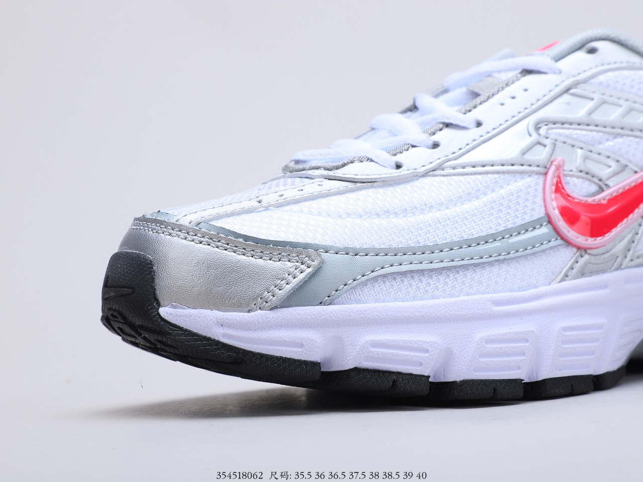 140 耐克 老爹鞋 灰红白色 Nike INITIATOR 耐克复古运动休闲鞋老爹跑步鞋  货号：394053