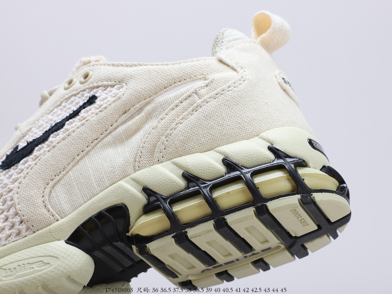160耐克 美国元祖街头潮牌Stussy x Nike Air Zoom Spiridon Caged 2斯皮里东牢笼2代系列复古休闲运动慢跑鞋货号：CU1854-200