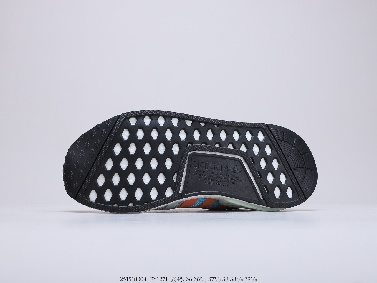 210公司级巴斯夫 阿迪达斯 Adidas Boost NMD R1“七彩珊瑚粉” 针织面街头风经典百搭跑步鞋 货号:FY1271-莆田鞋,莆田鞋货源,高仿鞋,高仿鞋货源,安福档口,莆田高仿鞋,莆田鞋批发,高仿鞋批发,莆田高仿运动鞋,高仿运动鞋,莆田运动鞋 210公司级巴斯夫 阿迪达斯 Adidas Boost NMD R1“七彩珊瑚粉” 针织面街头风经典百搭跑步鞋 货号:FY1271