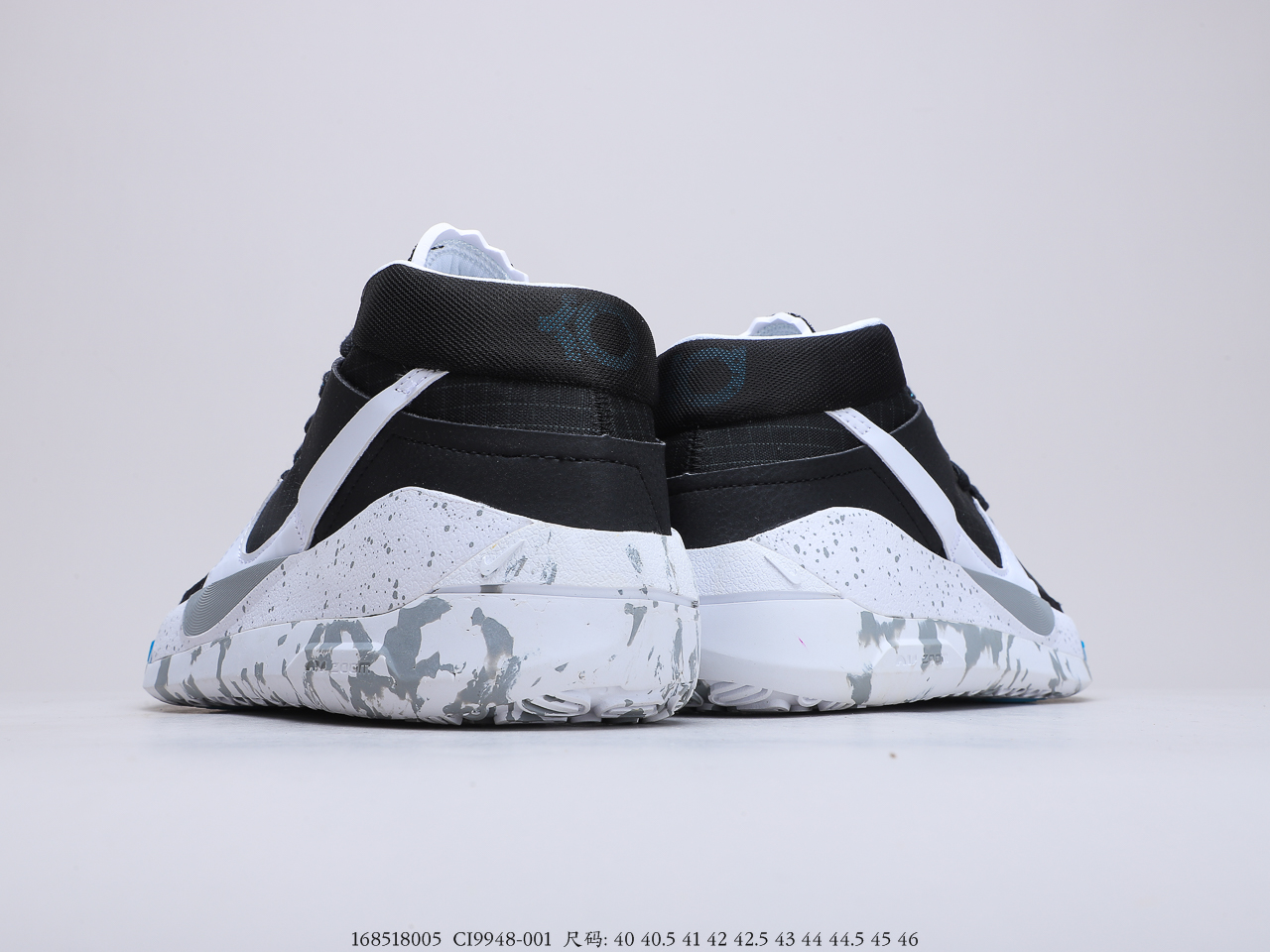 260 杜兰特最新战靴 Nike KD 13 黑白色调主打搭配浸入中底的巨型 Swoosh 货号：CI9948-001