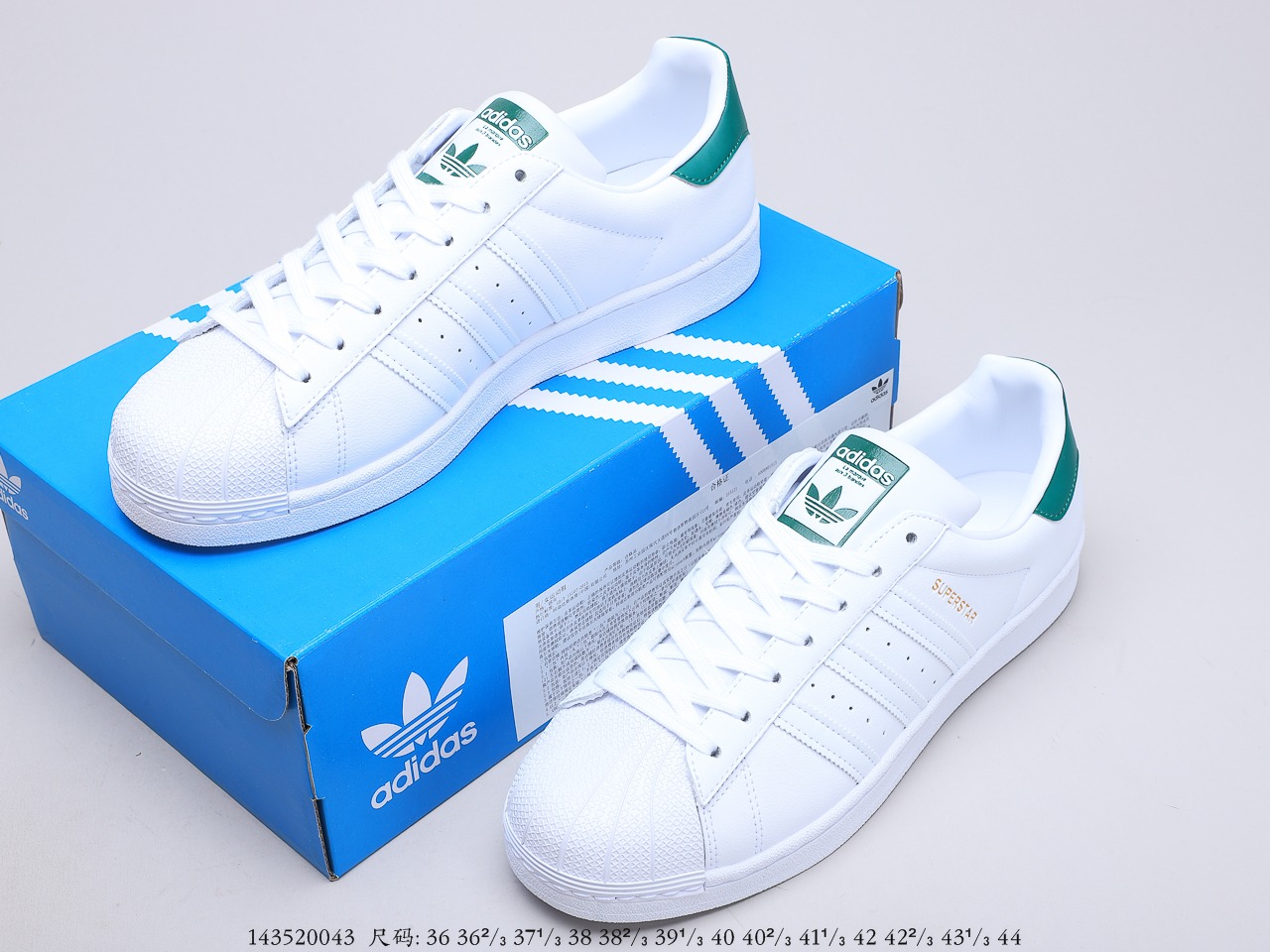 180  阿迪达斯adidas三叶草 Originals Superstar 贝壳头经典百搭休闲运动板鞋 货号FX4279