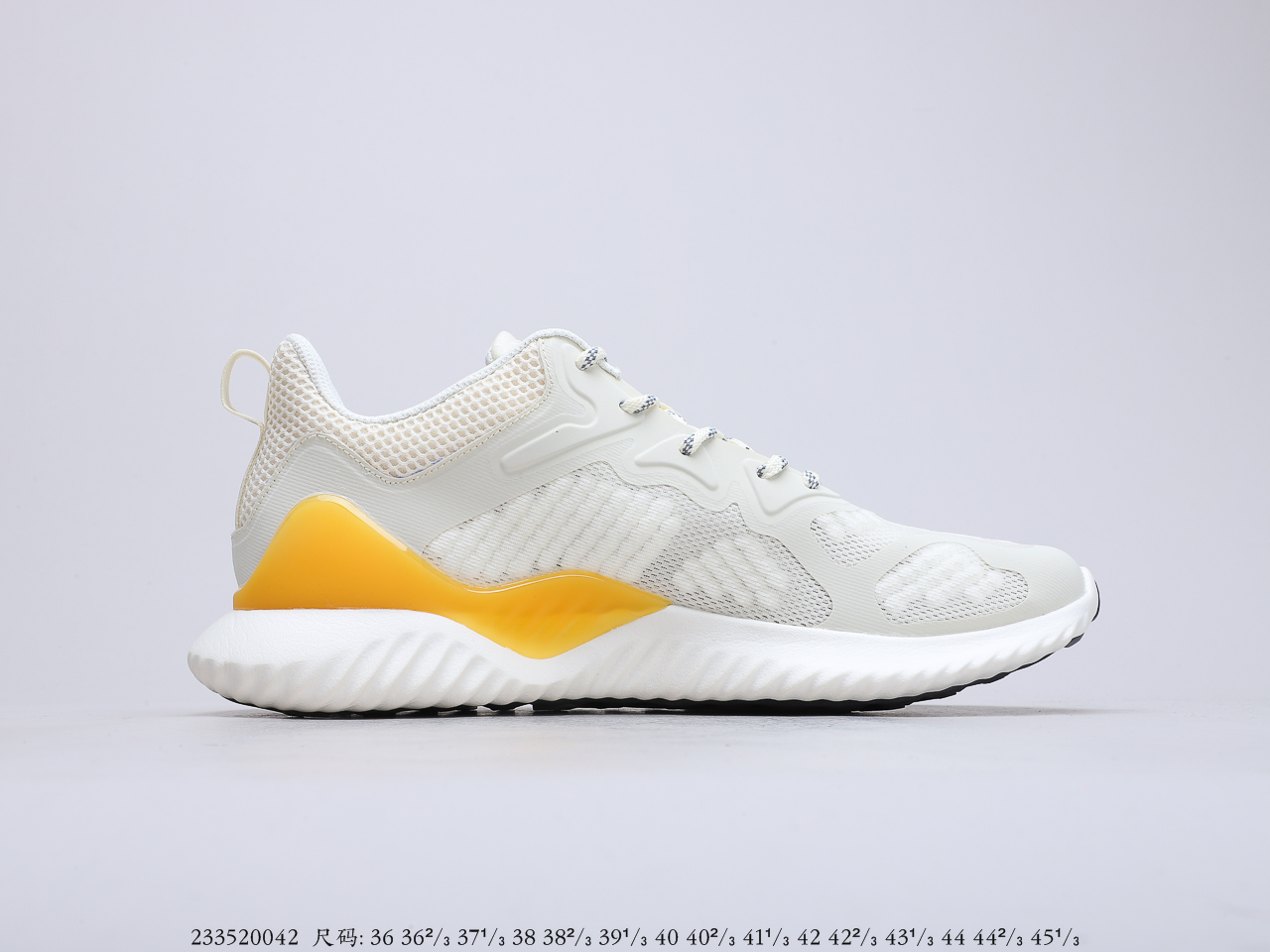 130 阿迪达斯Adidas AlphaBounce Beyond W 阿尔三法代 Bouncetm中底与Forged Mesh 外加牌马大底 货号：B43615