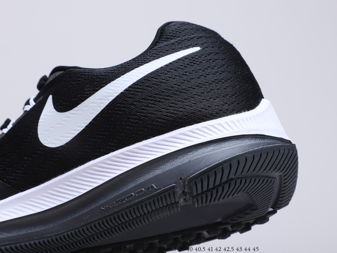150 耐克Nike Zoom WINFLO 4代轻质透气休闲运动跑步鞋 898466-001