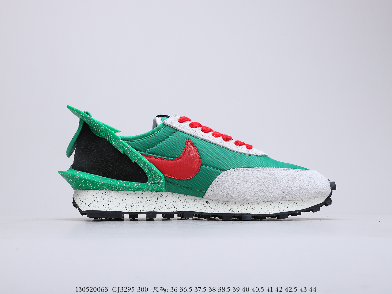 190 耐克Undercover X Nike Dbreak高桥盾主理品牌 19SS季异形设计 新华夫赛车休闲运动百搭慢跑鞋 货号：BV4594