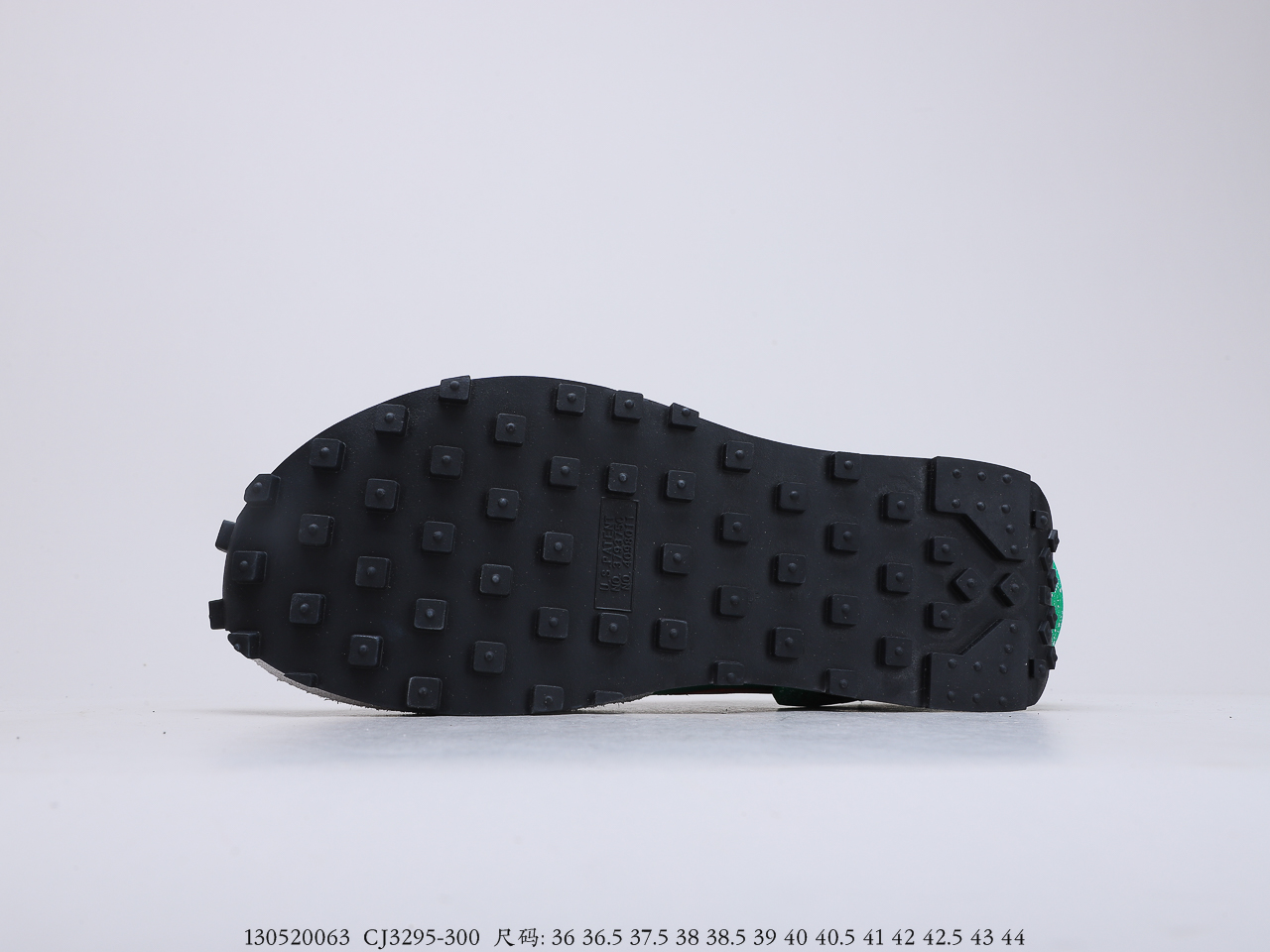 190 耐克Undercover X Nike Dbreak高桥盾主理品牌 19SS季异形设计 新华夫赛车休闲运动百搭慢跑鞋 货号：BV4594