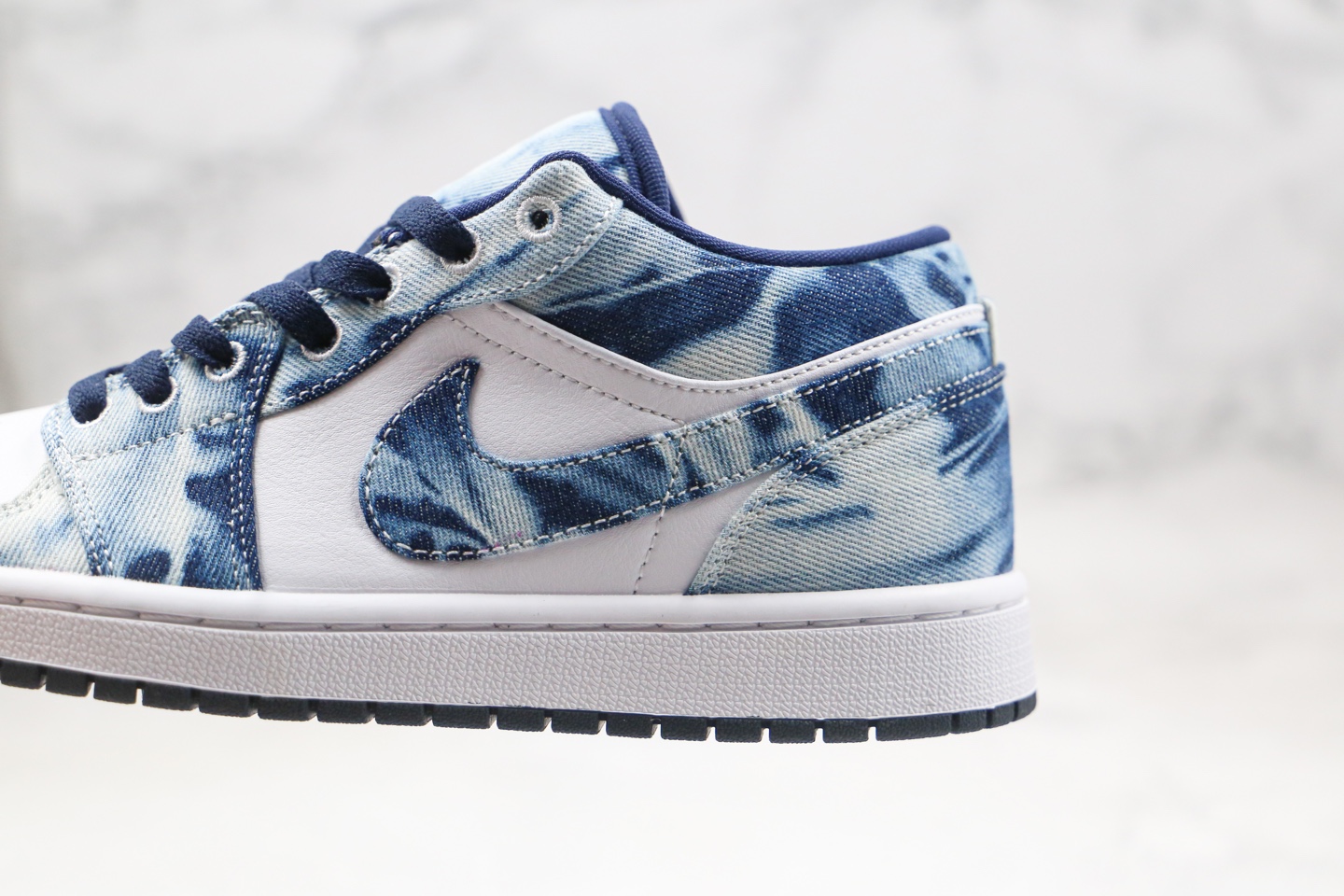 200 公司级 YH 乔丹 低帮 AJ1 水洗丹宁 牛仔蓝色 Air Jordan 1 Low CZ8455-100